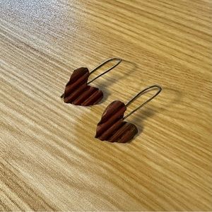 ❤️Adorable handmade tinned heart earrings. Rustic red & copper color ❤️